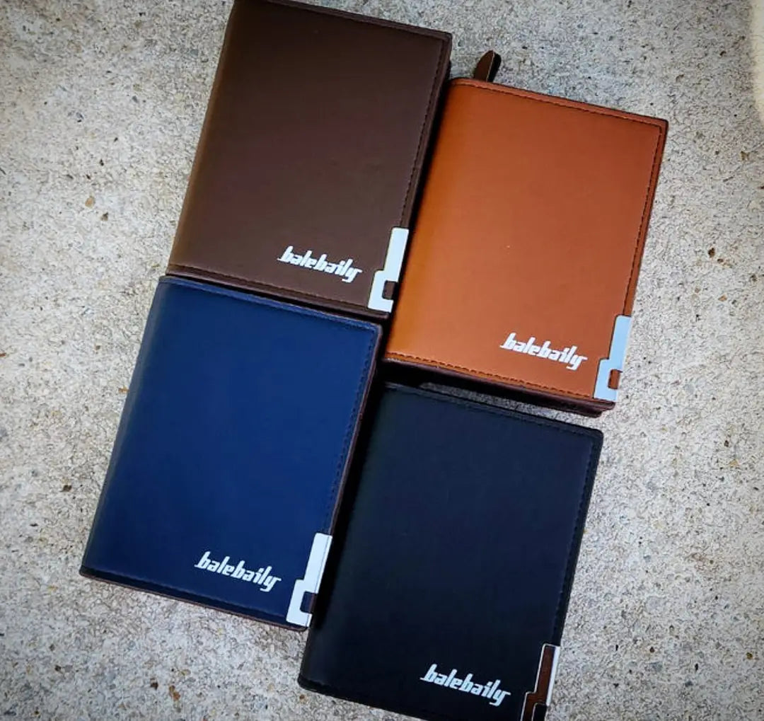 Men's Slim Bifold Leather Wallet – Black | Premium Finish with Metal Corner Detail
